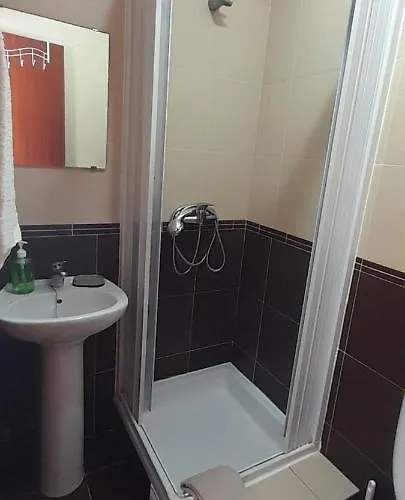 Guesthouse, Ap Verissimo נאזרה